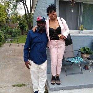 Meet your Posher, Dayna